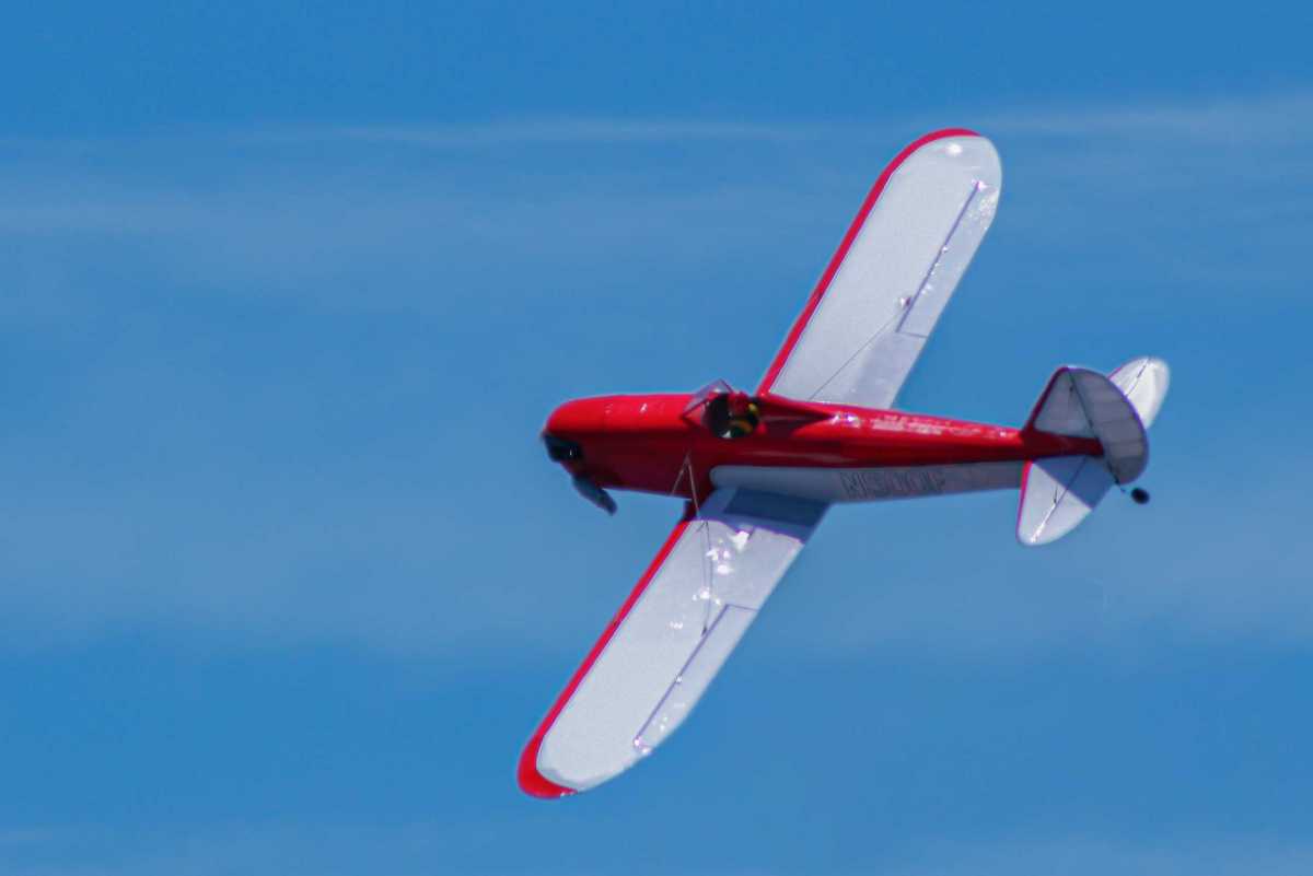 Fly Baby 20 cc size Red/white version フライベビー エンジン機 