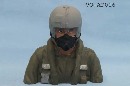 VQ MODELS パイロット人形（T-34 / PC-7） VQ-AP016