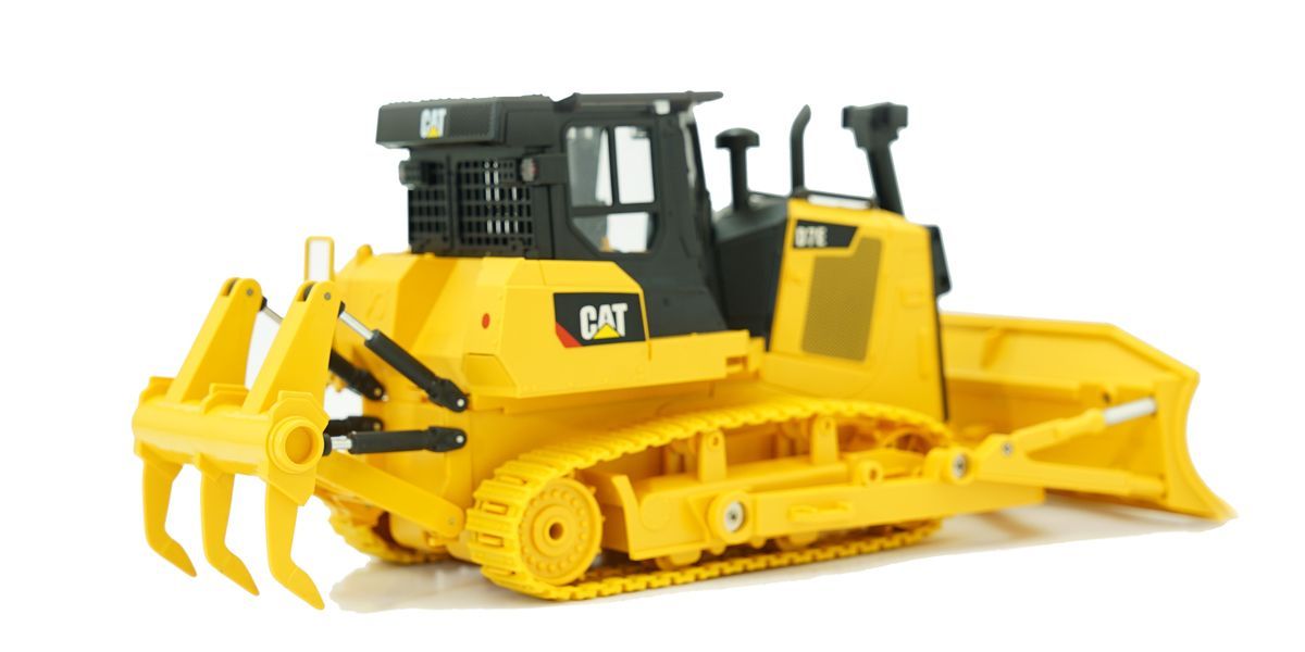 京商　1/24 RC CAT 建機シリーズ D7E Track-Type Tractor (トラックタイプ トラクター：ブルドーザ) 56623