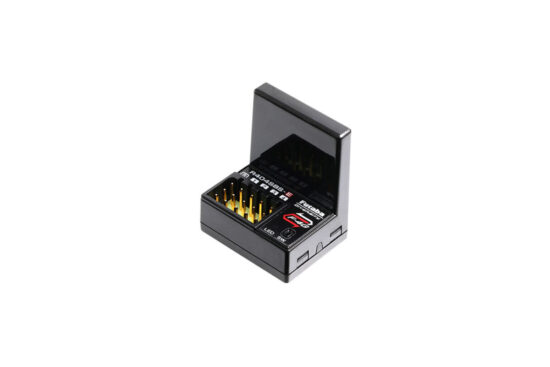 フタバ　R404SBS-E　F-4G-2.4GH　アンテナ内蔵タイプ [EPカー専用]　035333