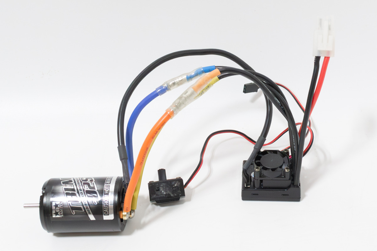 中古販売】 タミヤ ブラシレスモーター TBLM-02S 15.5T ESC TBLE-04SR 