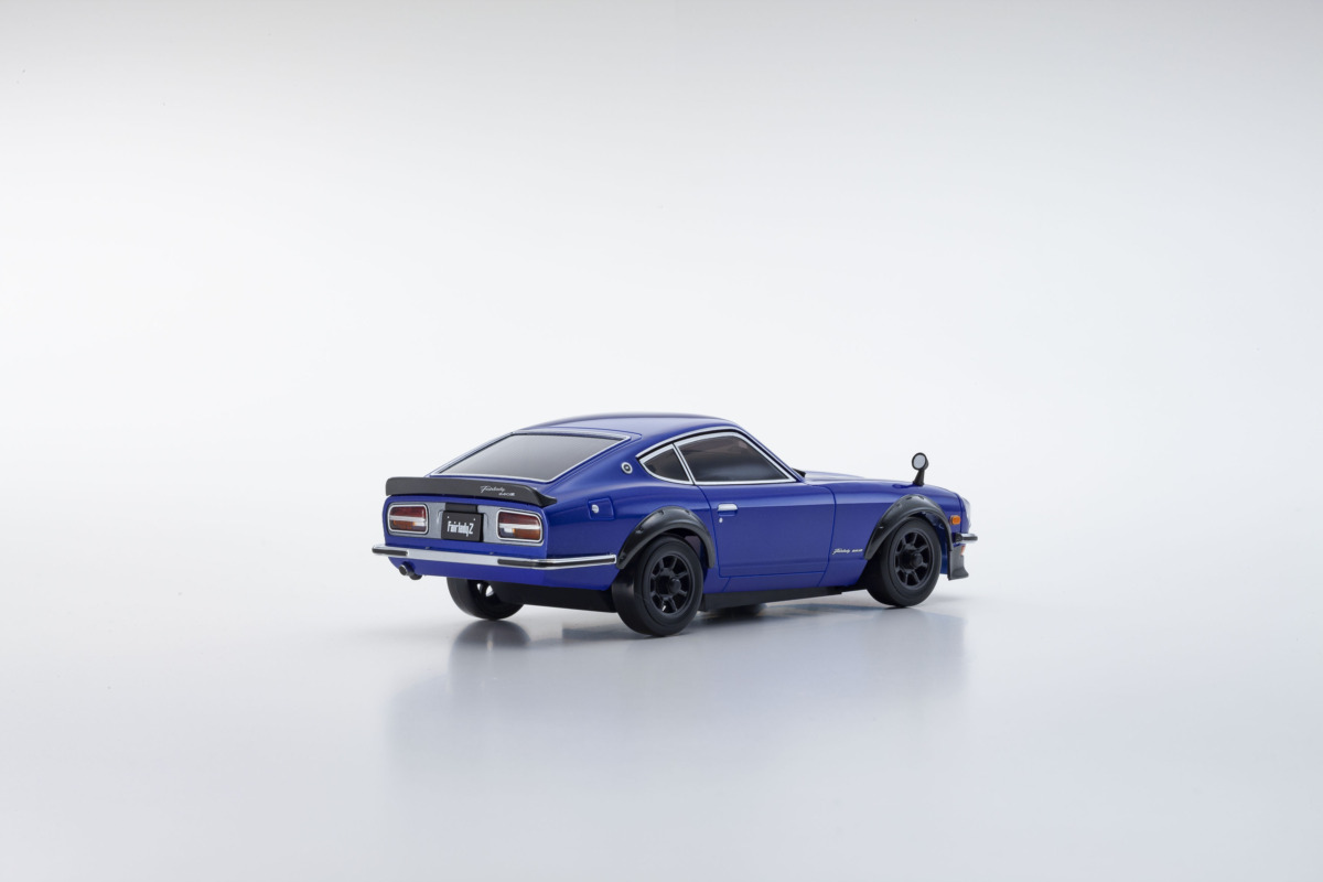 京商　ミニッツAWD 日産 フェアレディ 240Z-L チューンド・バージョン メタリックブルー 32645MB