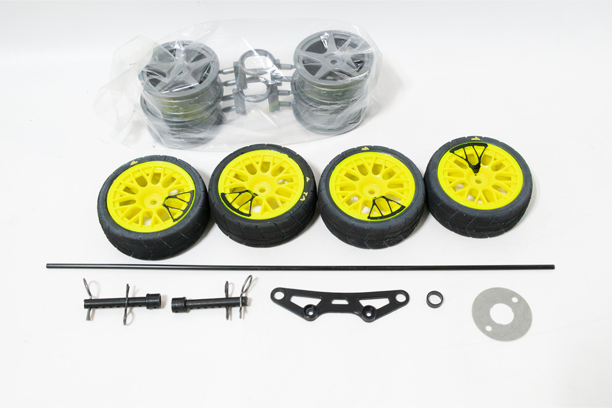 【中古販売】　タミヤ　TT-02 TYPE-S　サーボ・モーター・ESC　オプション付き