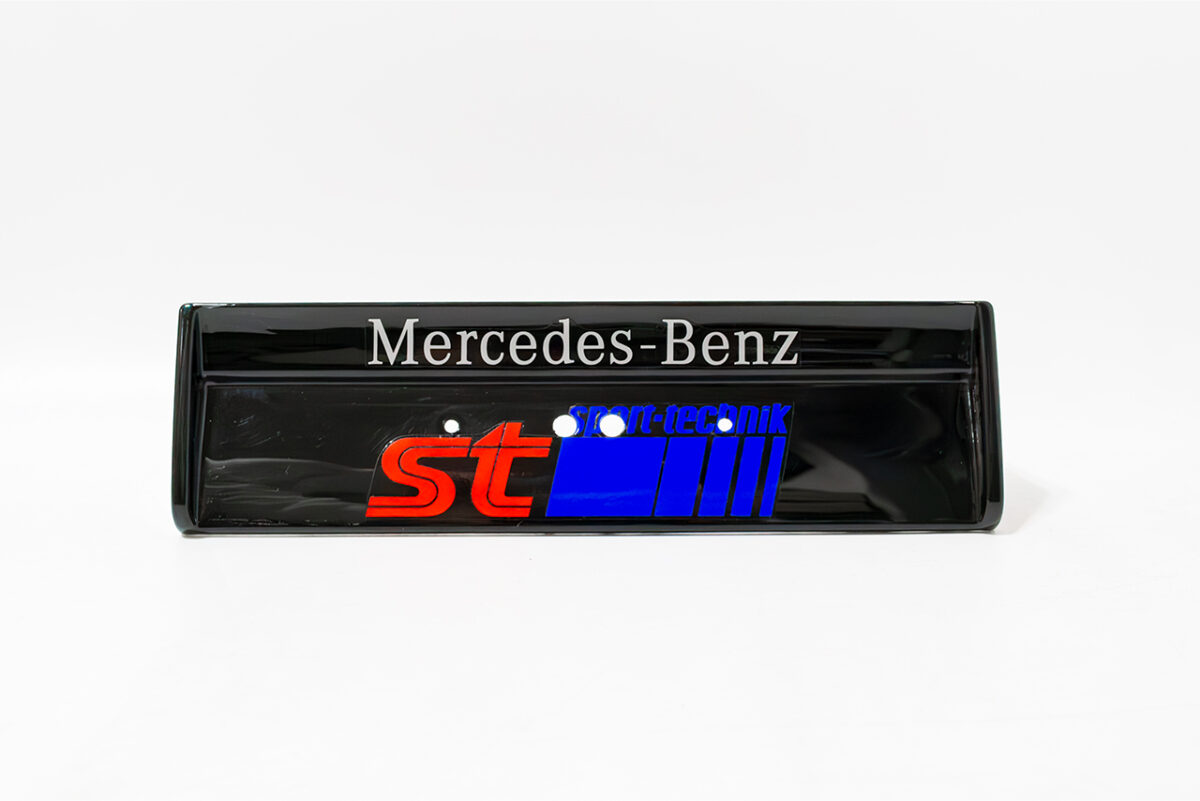 【中古販売】　タミヤ　1990メルセデスベンツ　c11 ボディ塗装済み