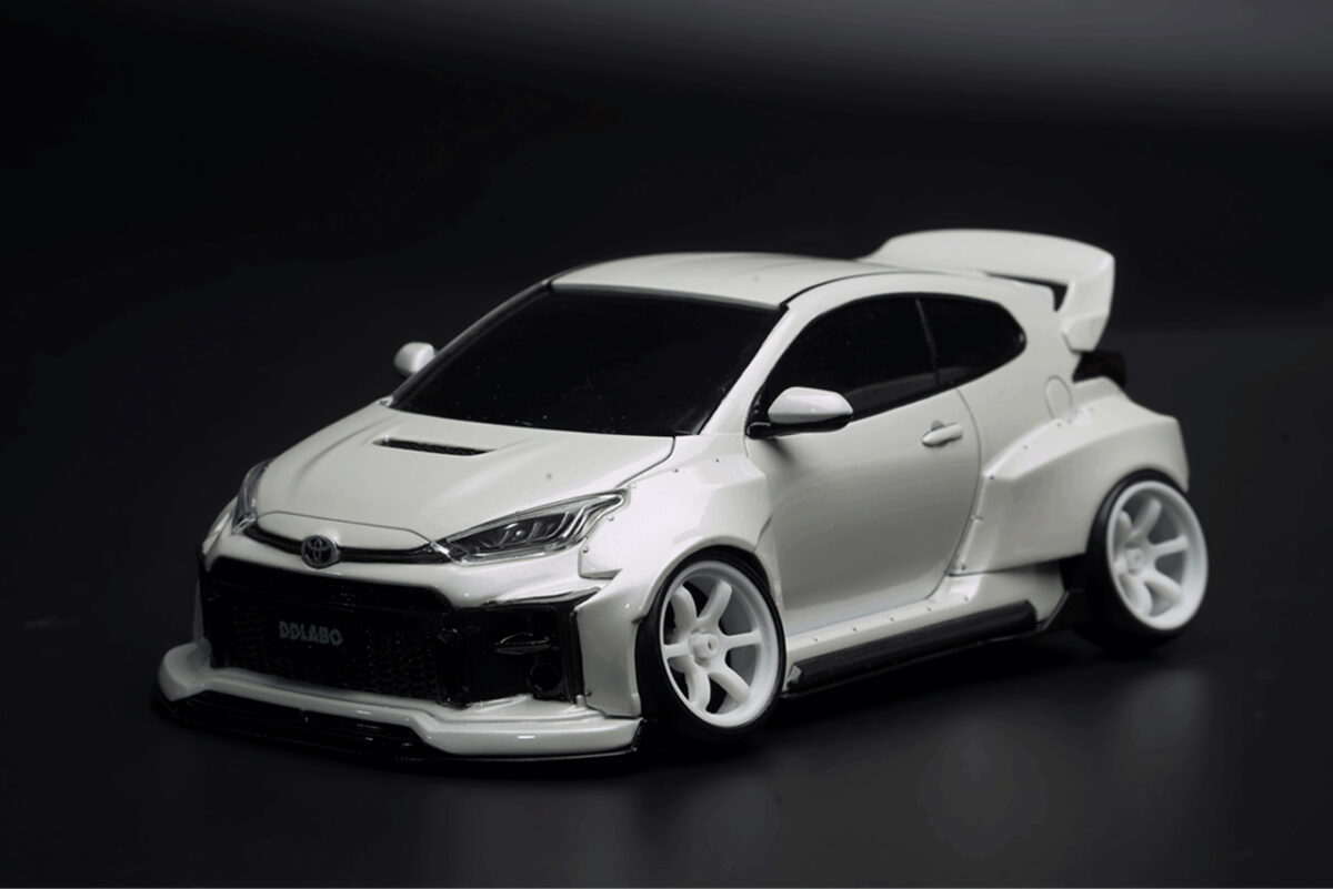 DDLABO Widebody kit V1 for MZN218 MINI-Z GR Yaris / DDLABO ワイドボディキットV1　MZN218 MINI-Z GRヤリス用　DDL-AR003