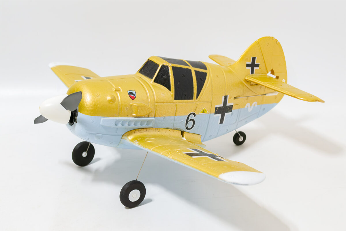 【中古販売】　2.4GHz エアープレーン[ A250 QBF109 ]