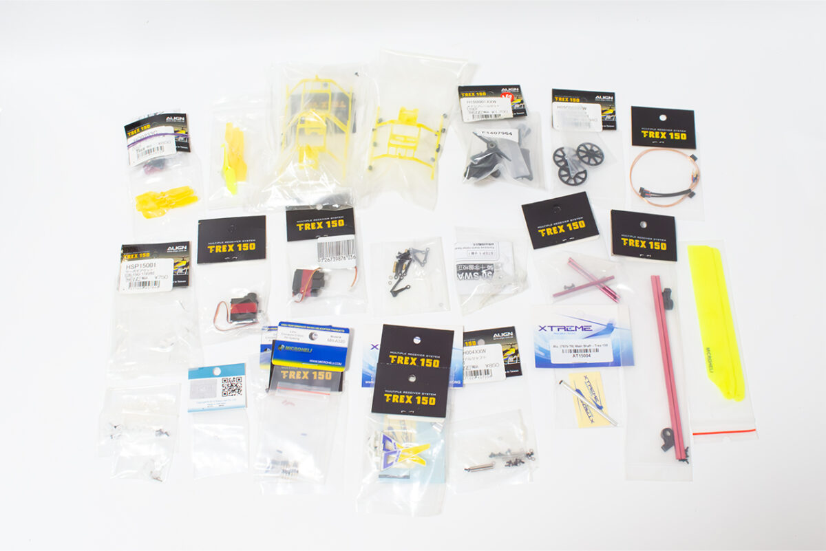 【中古販売】　ALIGN　TREX 150 DFC スペアパーツ・ケース付き