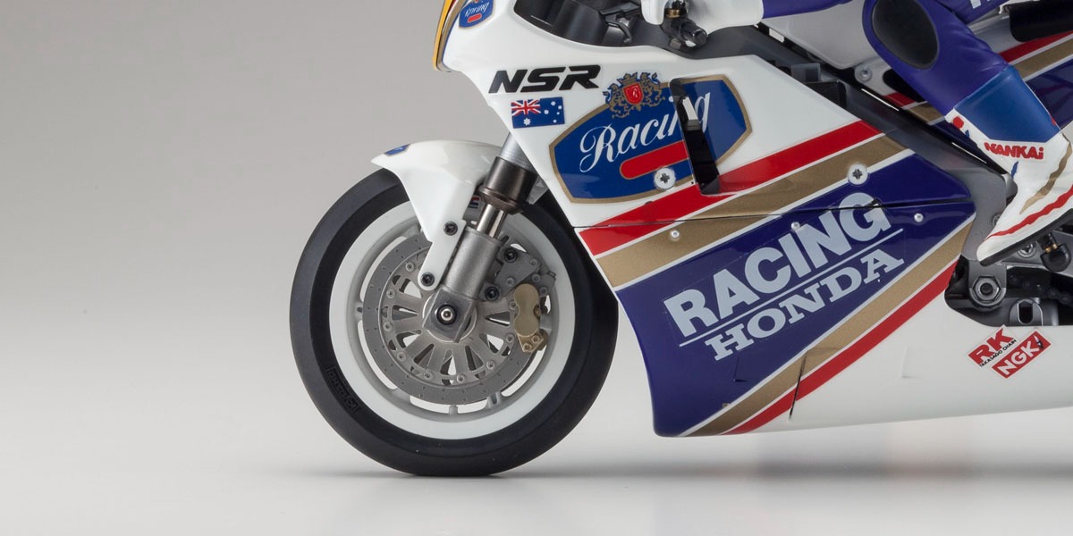 京商 ハングオンレーサー 1/8 ホンダNSR500 Amazon | 京商 1/8 電動ハングオンレーサー ホンダ NSR500 1991