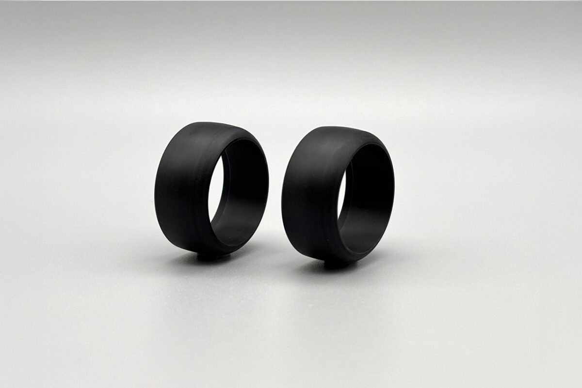 HRDプロジェクト　Drift Tire Wide(11mm / 2pcs) / ドリフトタイヤワイド(11mm / 2個入り)　MRD-OP003-W