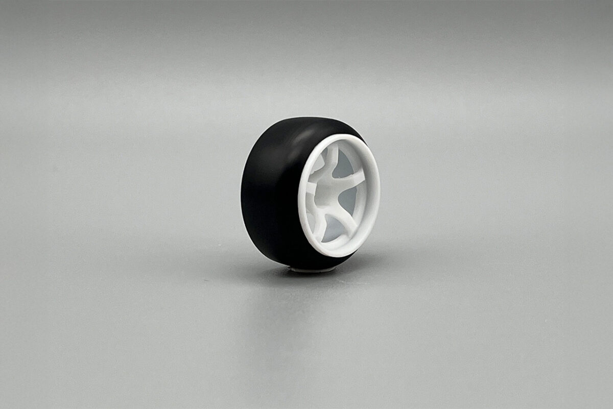 HRDプロジェクト　Drift Tire Wide(11mm / 2pcs) / ドリフトタイヤワイド(11mm / 2個入り)　MRD-OP003-W