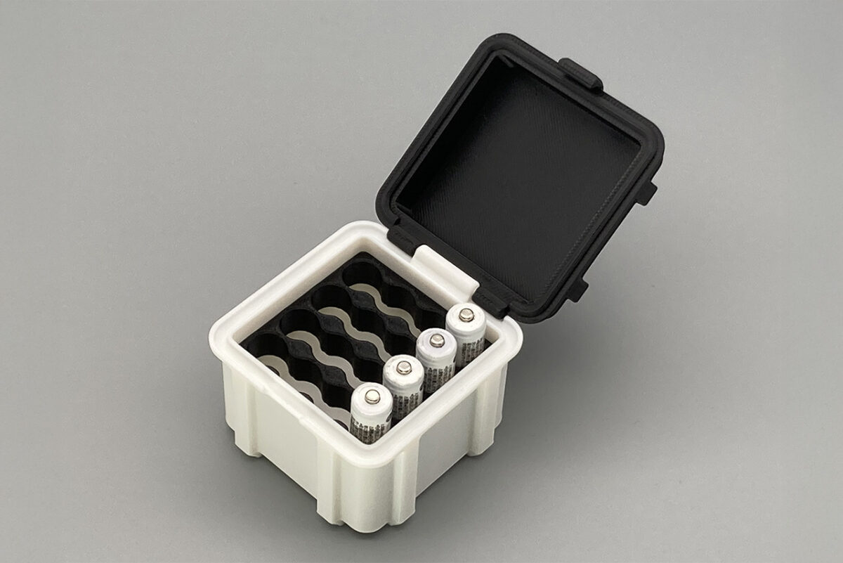 enjoy smile goods RC　AAA Battery Storage Case (DDLABO) / バッテリーボックス 単4型 (DDLABO)　ESGRC-AC012