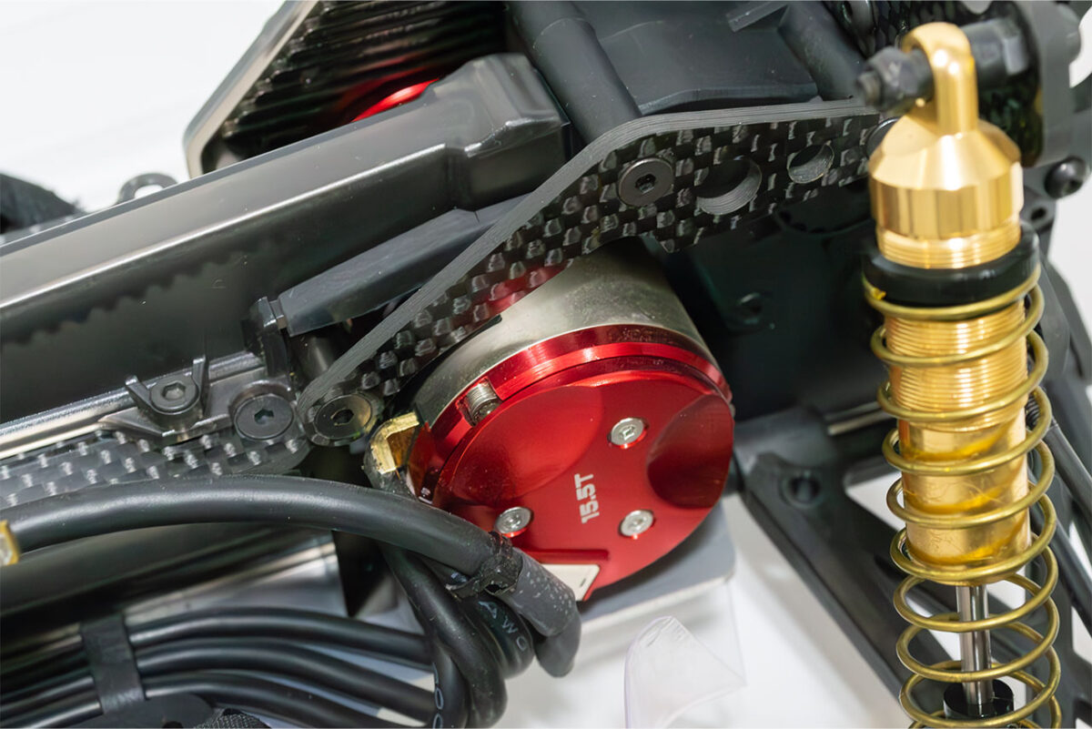 【中古販売】京商　オプティマミッド　サーボ・モーター・ESC・オプション多数付(未走行)