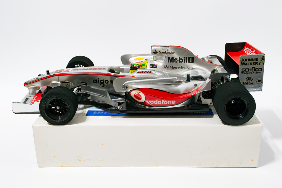 【中古販売】　テックレーシング　TF108 オプションリンクサス仕様