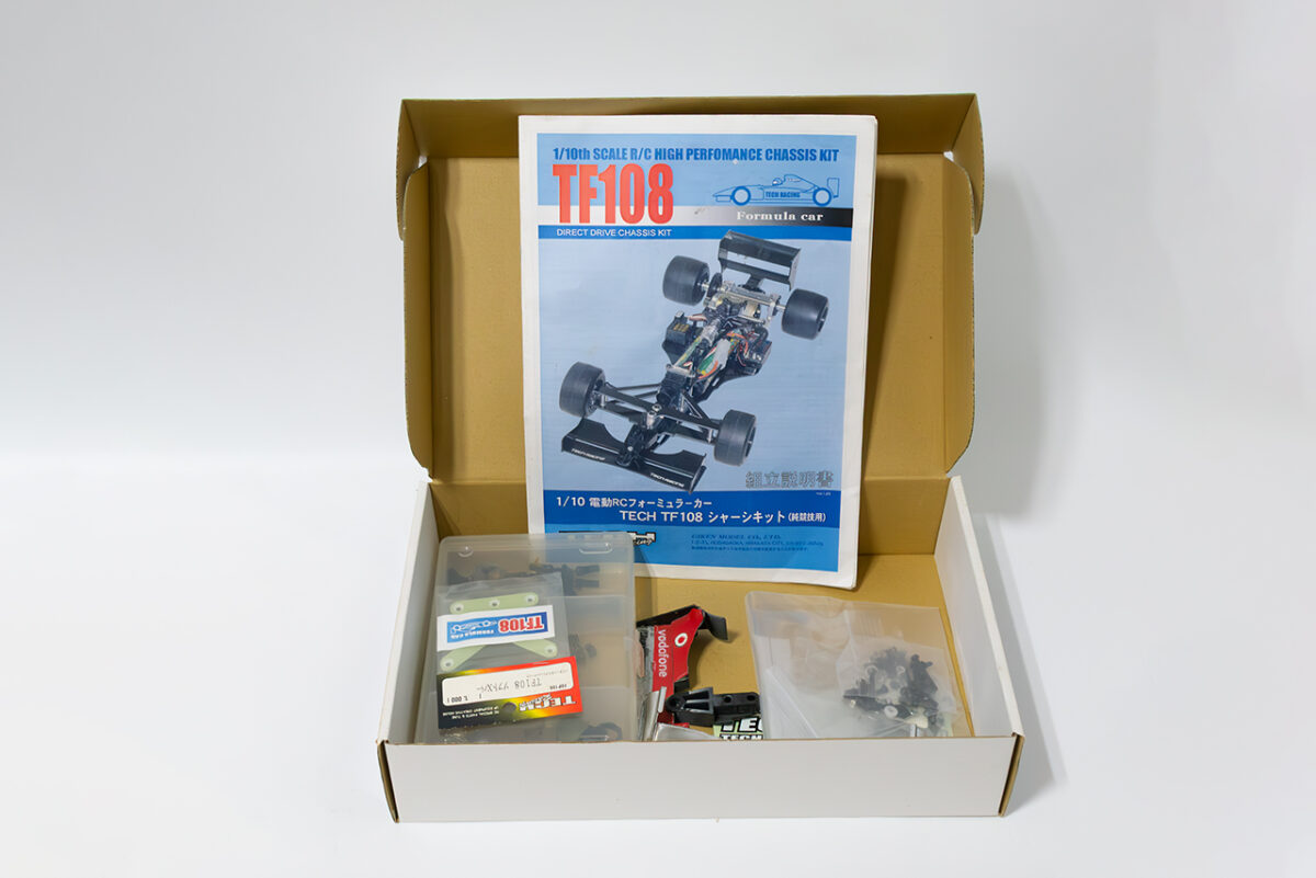 【中古販売】　テックレーシング　TF108 オプションリンクサス仕様