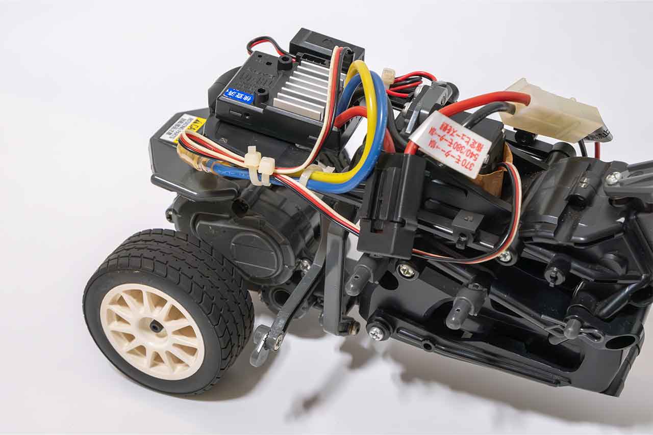 【中古販売】　タミヤ　ダンシングライダー　プロポ付き