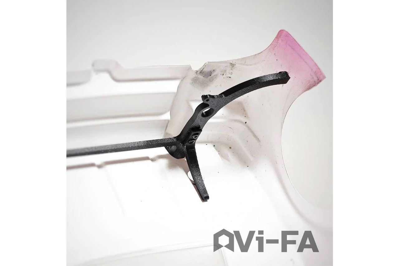 Vi-FA　フレックスボディマウント (ツイスターボディ専用)　A(100)　TRF421・MTC2・TC10/3・TC10/2対応　FLBM_A