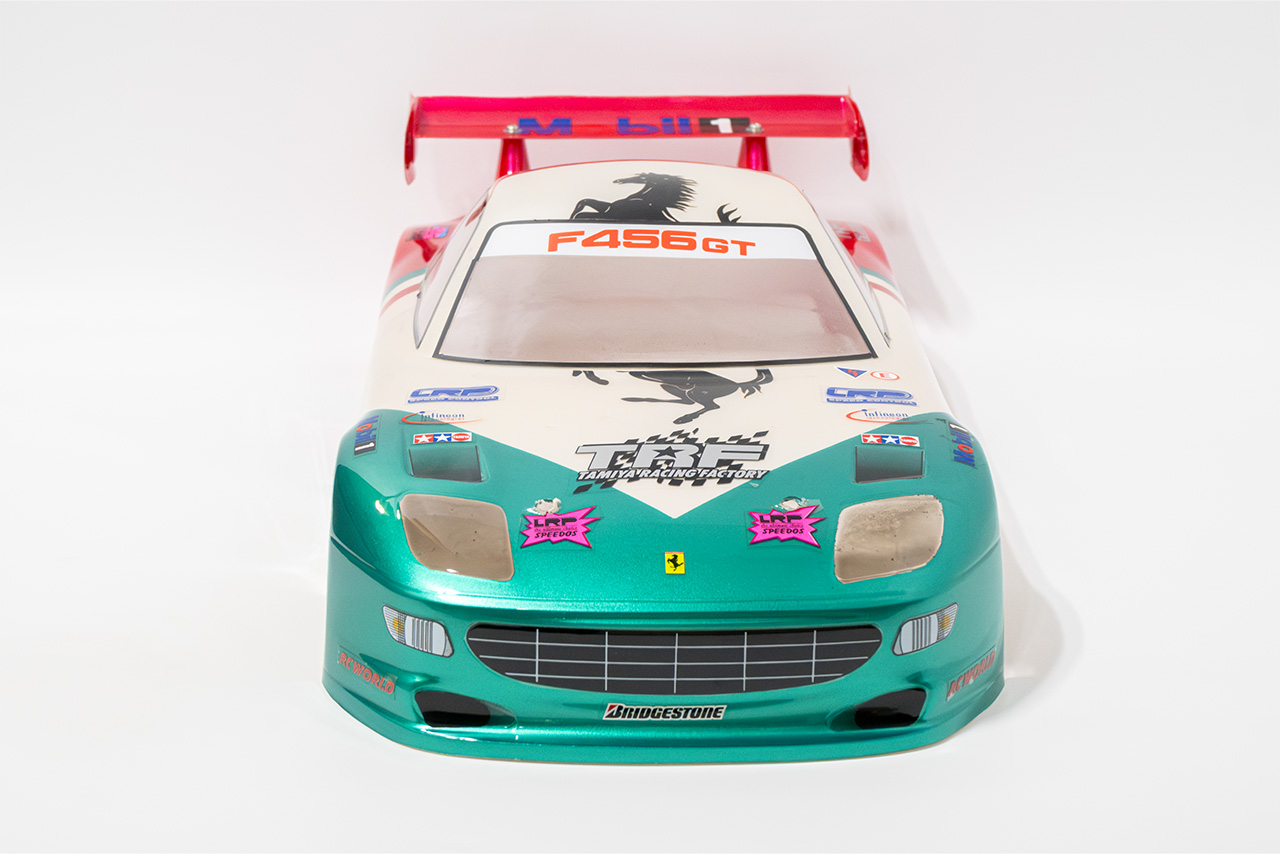 【中古販売】フェラーリ F456 GT ボディ　塗装済み