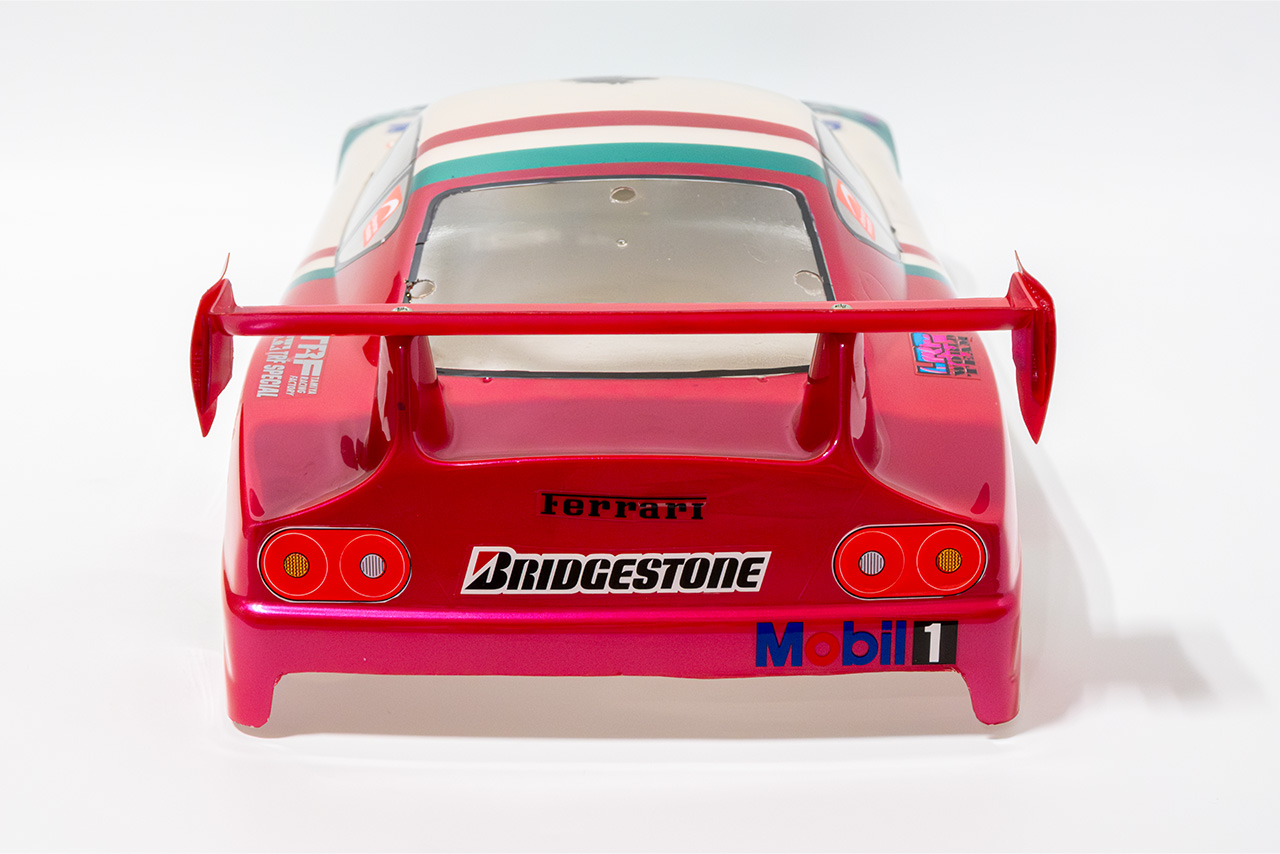 【中古販売】フェラーリ F456 GT ボディ　塗装済み