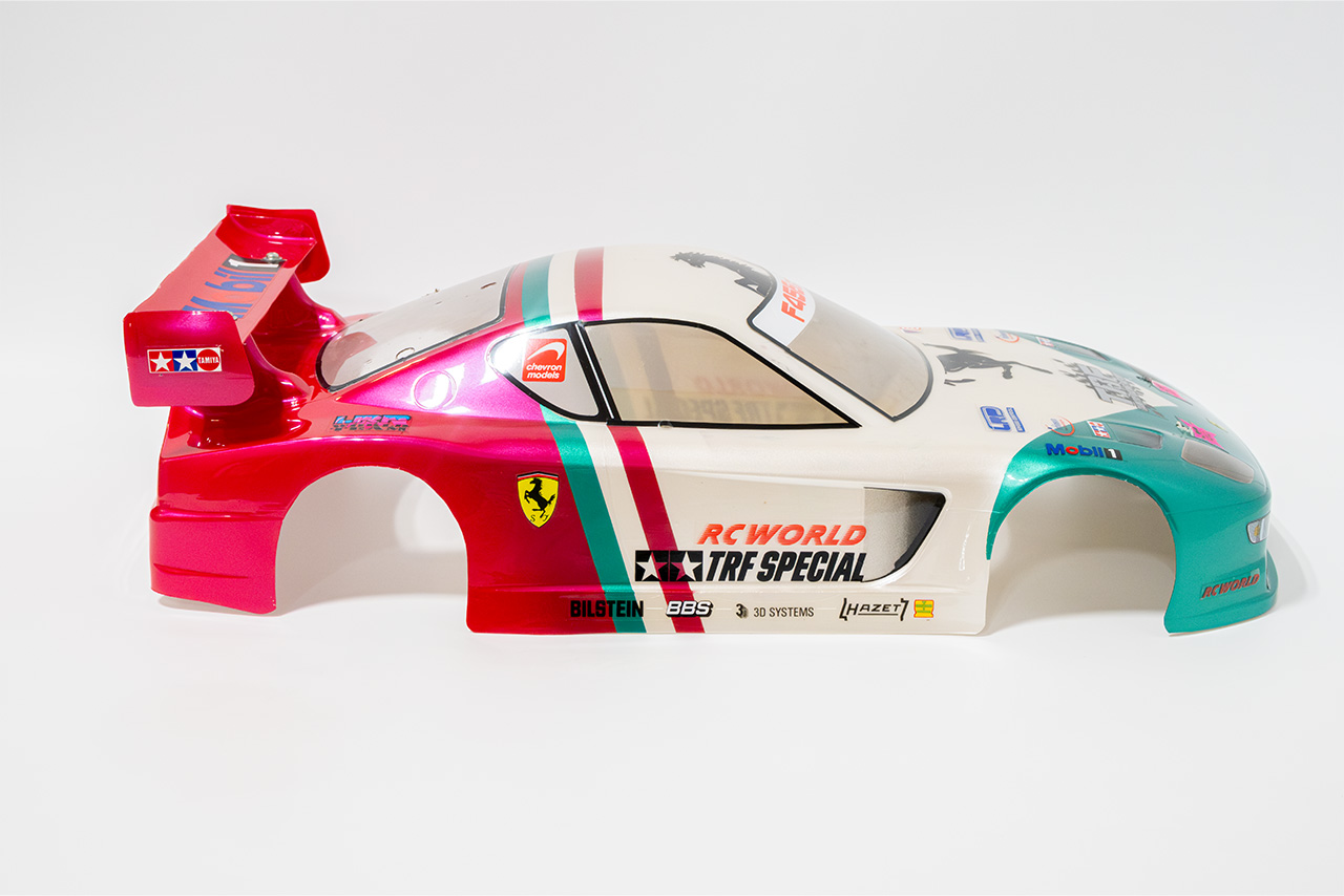 【中古販売】フェラーリ F456 GT ボディ　塗装済み
