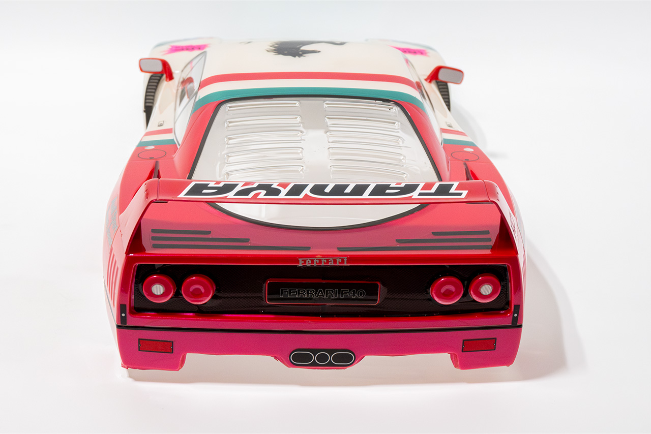 【中古販売】タミヤ　フェラーリ F40 ボディ　塗装済み