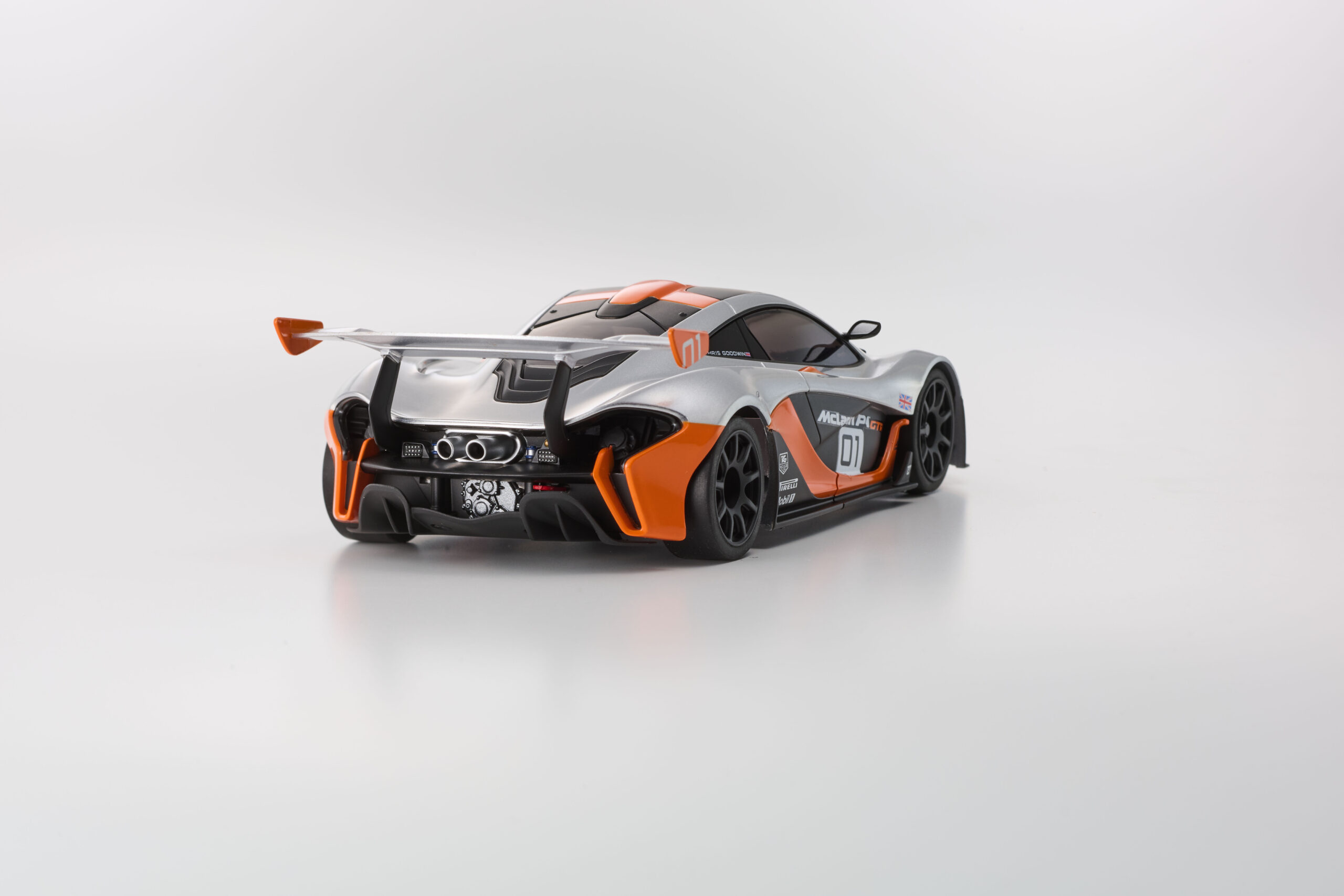 京商　オートスケールコレクション ASC W-MM McLaren P1 GTR シルバー/オレンジ MZP260SO