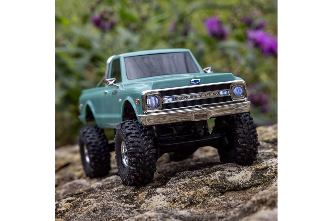 アキシャル　1/30 SCX30 Chevrolet K10 4X4 RTR Brushed Rock Crawler (Battery & Charger Included), Green　AXI-2260T1