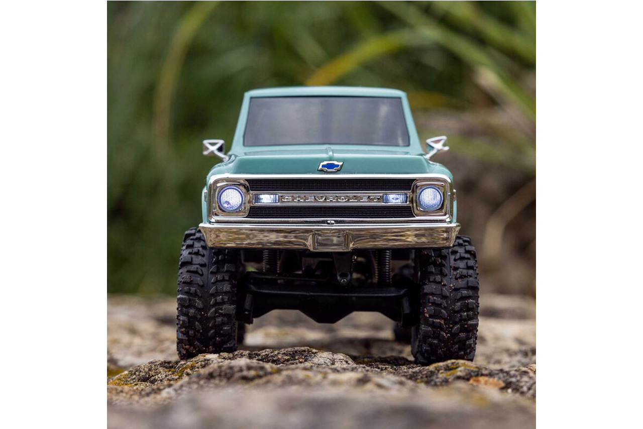 アキシャル　1/30 SCX30 Chevrolet K10 4X4 RTR Brushed Rock Crawler (Battery & Charger Included), Green　AXI-2260T1