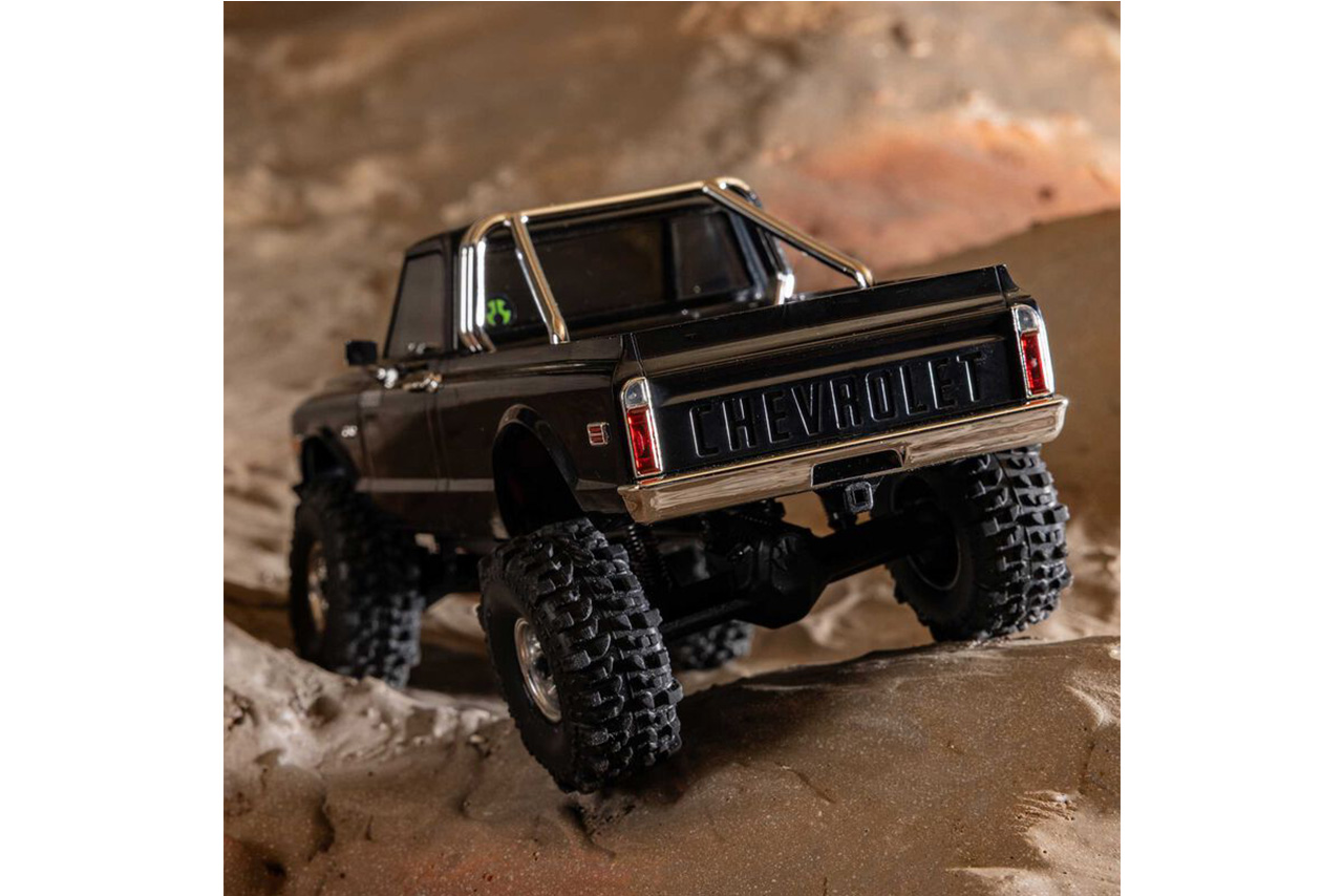 アキシャル　1/30 SCX30 Chevrolet K10 4X4 RTR Brushed Rock Crawler (Battery & Charger Included), Black　AXI-2260T2