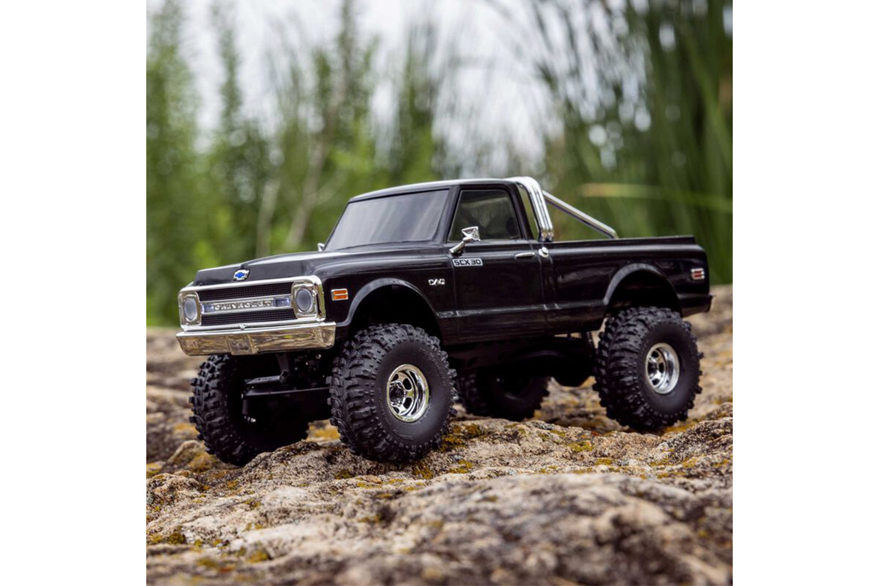 アキシャル　1/30 SCX30 Chevrolet K10 4X4 RTR Brushed Rock Crawler (Battery & Charger Included), Black　AXI-2260T2